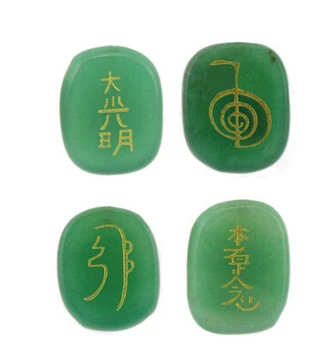 Small 20mm*25mm 4 pcs/set natural Engraved Stone Chakra Palm Crystal Reiki Healing relax stone for heart peace