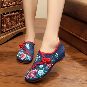 Chinese old Beijing Women Flats Embroidery National flower embroidered shoes cloth soft dance casual walking shoes size 34-41
