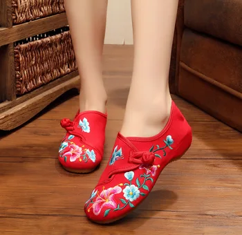 Chinese old Beijing Women Flats Embroidery National flower embroidered shoes cloth soft dance casual walking shoes size 34-41