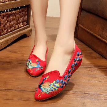 Ethnic embroidery Shoes elegant woman pointed toe chinese old Beijing canvas peacock embroidered single dance shoes size 34-41