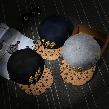 The new 2017 spring couples hat and sunscreen baseball cap, hip-hop cap hat, hip-hop cap, new man hat, new women hat
