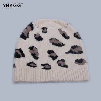 2016 Fashion hat wool hat The latest fashion, warm, beautiful, with the animals of the spots