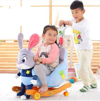 Children shake Ma Baobao Trojan baby rocking chair baby stroller baby birthday gift with music