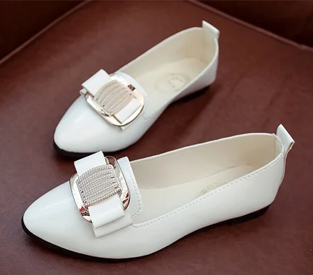 Women casual pointed toe flat shoes lady cool spring pu leather crystal flats female cool white office shoes sapatos femininos