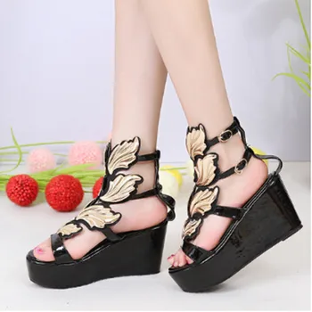 2016 fashion personality wings buckle explosion models with wedge sandals Free postage code 35-41