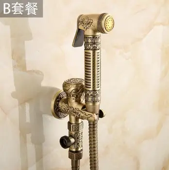 Gold Finish Toilet Gun Set Carved Brass Bathroom Bidet Faucet Set Bathroom Shower Faucet Set Wall Mounted Toilet Handle Sprayer