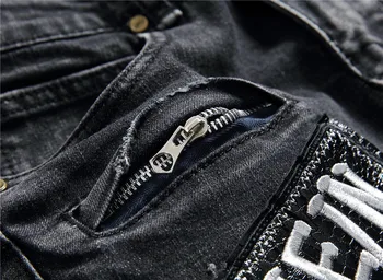 NEW Skull Biker Men Jeans Homme Slim Fit Personality Badge Patchwork Denim Hip Hop Male Stone Washed Punk Cotton Jeans